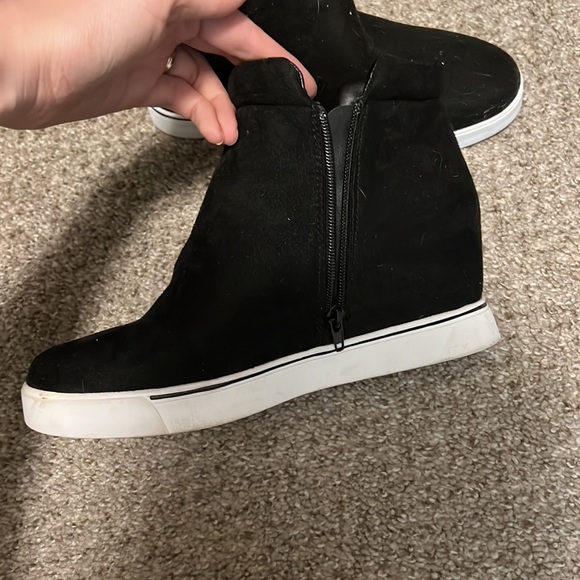 Womans Black Wedges 9 - Picture 5 of 5